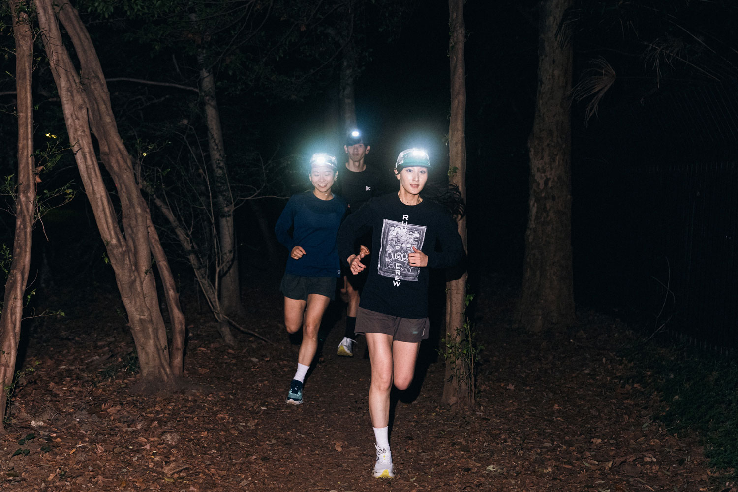 ロードの感覚をそのままトレイルへもっていけるような走り心地──re:run