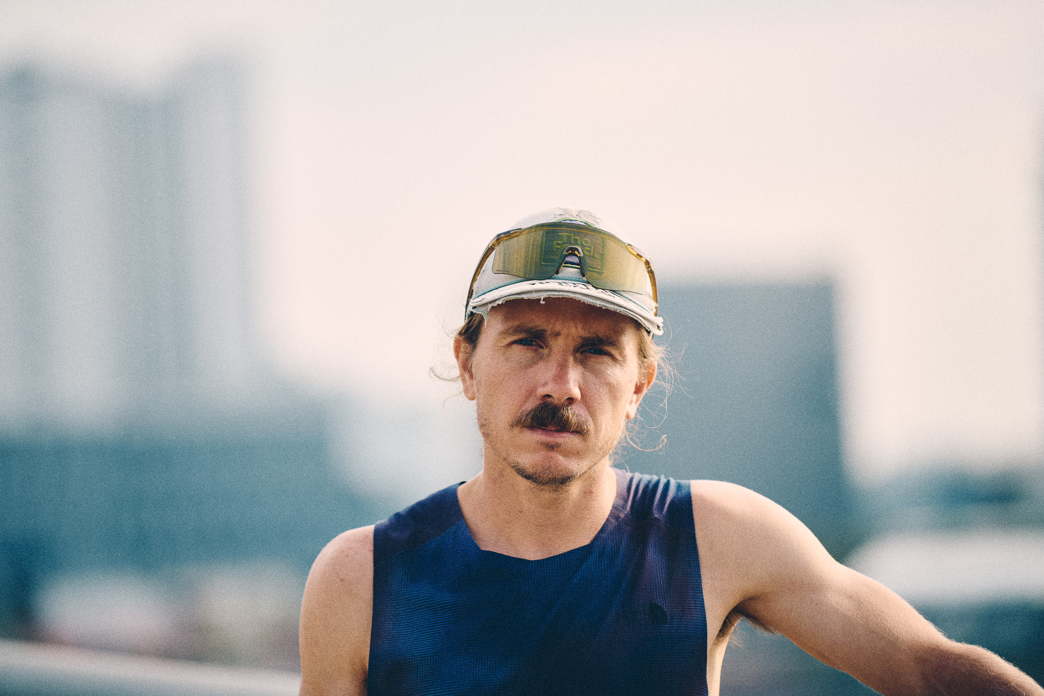 トレイルで培った安定性がロードに生かされ、力強く反発してくれるシューズ──ザック・ミラー